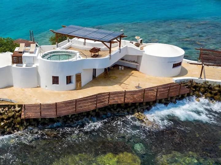 Villa Isla Pelícano *