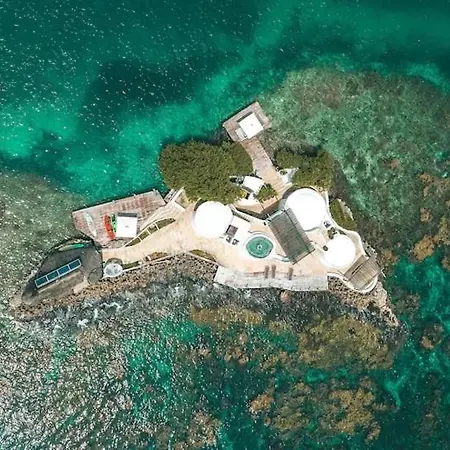 Isla Pelícano Villa *
