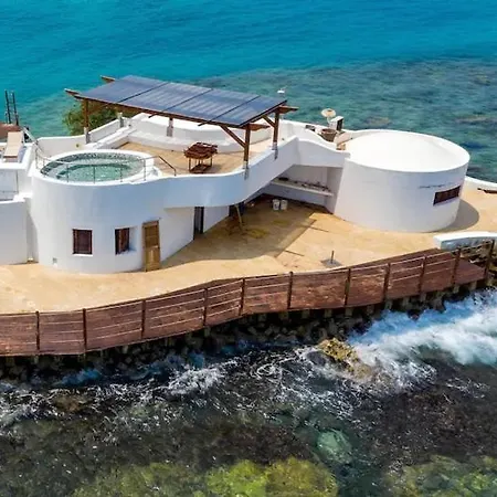 Villa Isla Pelícano *